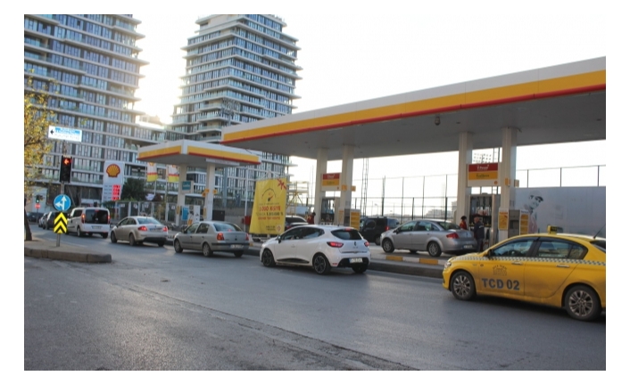 Aksema Akaryakıtta Güler Yüz ve Hızlı Hizmet Tercih Sebebi
