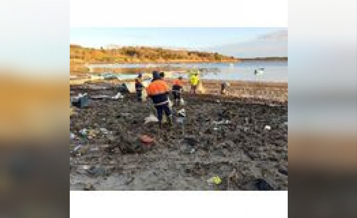 İstanbul'un Baraj Gölleri Temizleniyor