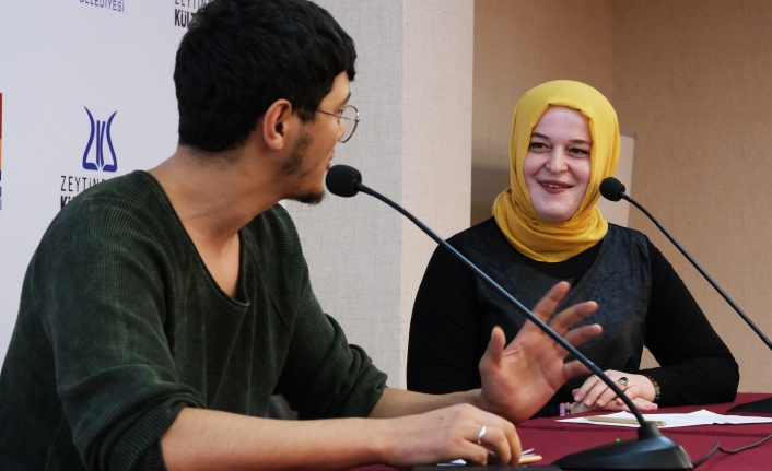 Zks’de Gerçekleşen “Bize Şairden Bahset” Söyleşi Programına Muhammed Enis Özel Konuk Oldu
