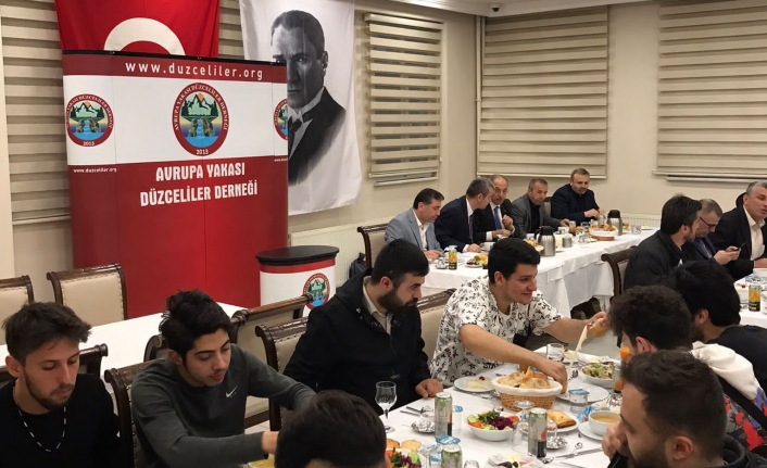 Avrupa Yakası Düzceliler Derneği İftarı İBB Zeytinburnu Sosyal tesislerinde gerçekleşti