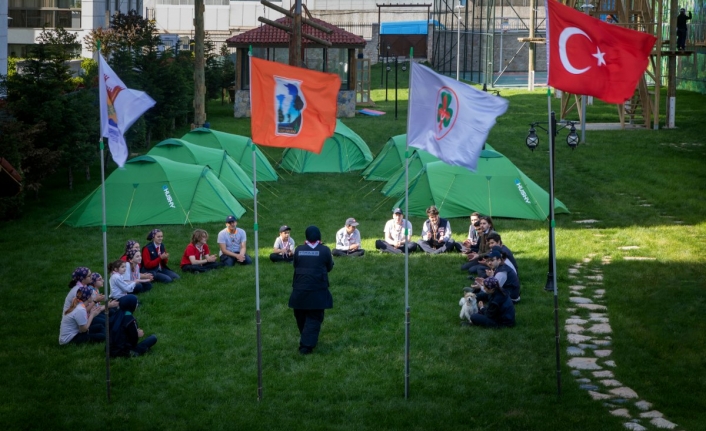 ‘Zeytinburnu İzci Evi’nde Eğitimler Başladı