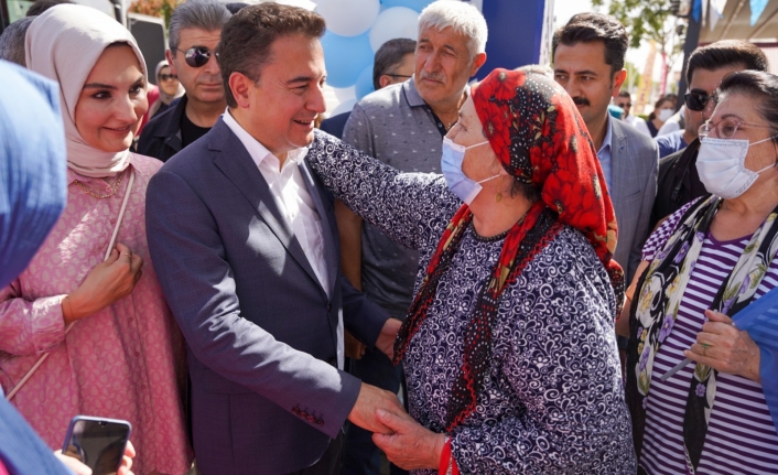 Ali Babacan Tuncelide ‘Kürt meselesini de Alevi meselesini de çözmenin tam zamanıdır’