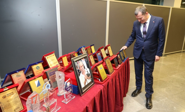 Zeytinburnu’nun Duayen Gazetecisi Mehmet Alpay ZKSM’de Anıldı