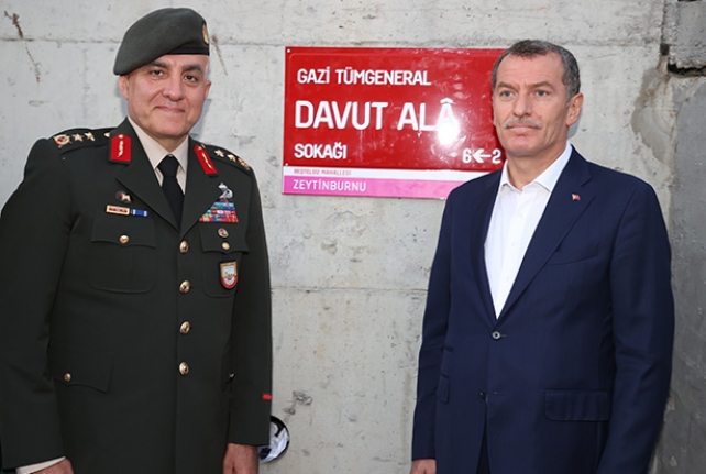 15 Temmuz Gazisi Tümgeneral Davut Alâ Paşa’nın Adı Zeytinburnu’nda Sokağa Verildi