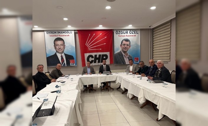 CHP Zeytinburnu Belediye Başkan Adayı Onur Soytürk Aday Adayları ve Önceki 2 Aday İle Buluştu