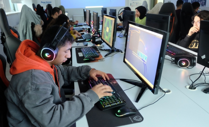 Dijital Ortamda Bilgi Güvenliği İçin ‘Siber Güvenlik Atölyesi’ Eğitimleri