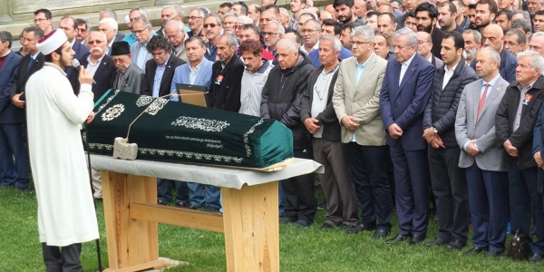Ahmet Çelik ‘in Dayısı Veli Avcı Hayatını Kaybetti 