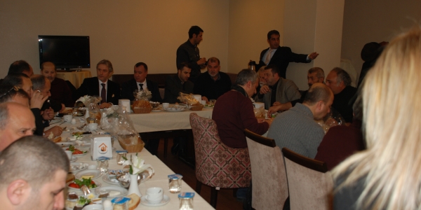 CHP Zeytinburnu örgütü spor'u masaya yatırdı 