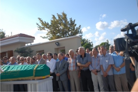 Dr.Alper Özer’in babası vefat etti 