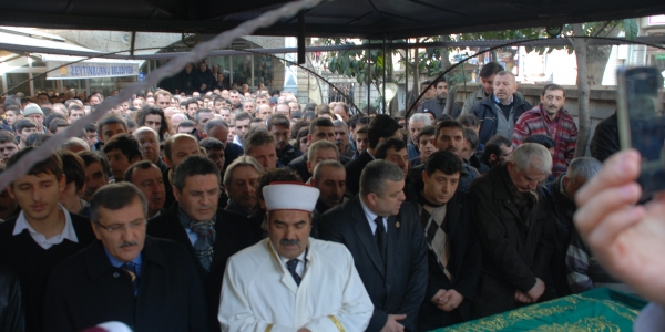 Enes ve Bedirhan''ın cenazesinde gözyaşları sel oldu 