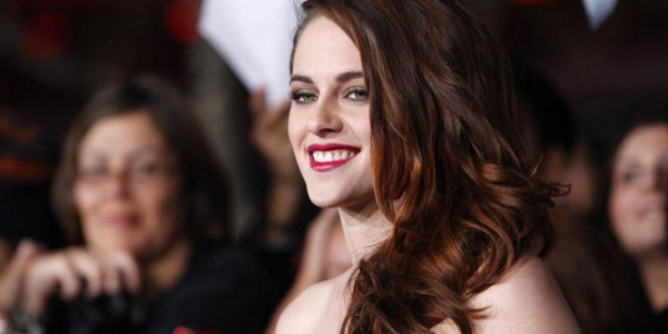 Kristen Stewart nefreti umursamıyor