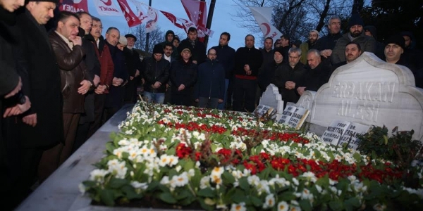 Necmettin Erbakan Kabri Başında Anıldı