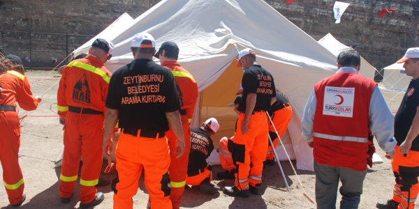 Tabi afetlere karşı beş  belediyeden ortak tatbikat   