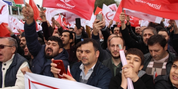 Yeniden Refah Partisi Seçmenin umudu olmaya aday 