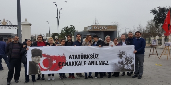 Zaferin 103. Yılında CHP Zeytinburnu Gençliği Sokakta!