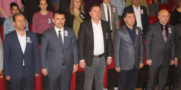 ZEYDEF Çanakkale Şehitlerini 103 Yılında Rahmetle Yad Etti