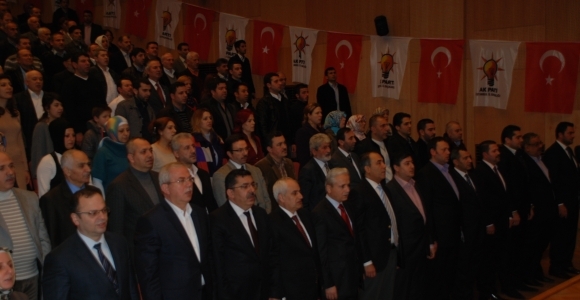 Zeytinburnu Ak Parti'de örnek danışma meclisi 