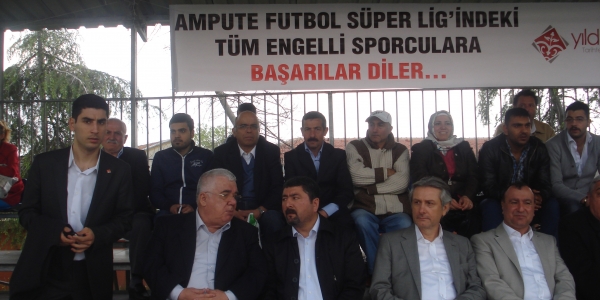 Zeytinburnu CHP Örgütü İSÖS'ün Ampüte Futbol Maçını İzledi!..