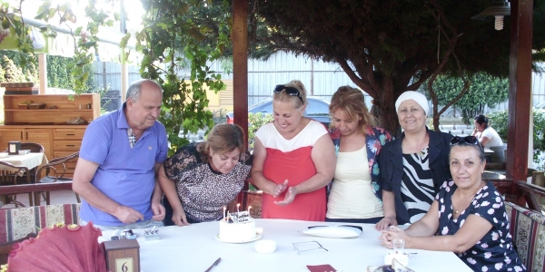  “Sevgi Grubu“ndan, Öztürk'e Sürpriz Doğum Günü!