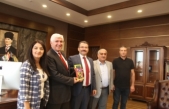 Malatyalılardan Zeytinburnu Kaymakamı Ercan Turan'a Ziyaret (VİDEOLU)
