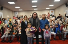 Yazar Hasan Topdemir: “Benim gerçek süper kahramanım öğretmenimdir”