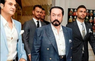 Adnan Oktar davasında FETÖ sorgusu