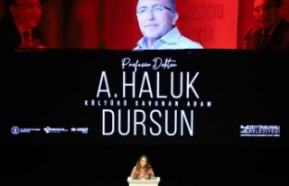 Prof. Dr. Ahmet Haluk Dursun Zeytinburnu'nda...