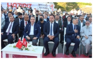 Yeniden Refah Partisi Artık Salonlara Sığmıyor,...