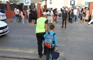 Kartal Belediyesi Zabıta Ekiplerinden 27 Okulda Trafik...