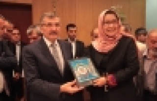 Afganlı Sağlık Bakanı, Soydaşları İle Zeytinburnu’nda...