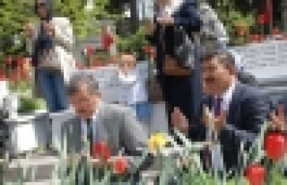 Ak Parti Şehit yakınlarını unutmuyor