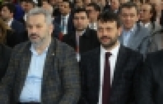 Ak Parti Zeytinburnu’nda görev dağılımı yapıldı