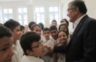 Başkan Aydın’dan okul ziyaretleri…