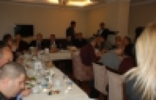 CHP Zeytinburnu örgütü spor'u masaya yatırdı 