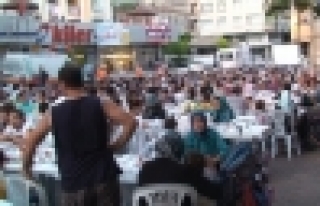 İlk Sokak iftarı Nuripaşa'da yapıldı