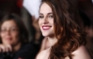 Kristen Stewart nefreti umursamıyor