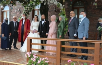 Ayşe Nur ve Ahmet’in Nikahını Başkan Arısoy Kıydı