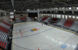 ‘Dünya Şampiyonası’ Maçları Zeytinburnu Buz Pisti’nde Oynanacak