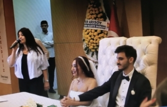 Yağmur Ve Murathan Mutluluğa Evet Dedi