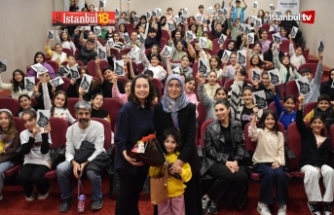 Yazar Fatma Öz Alpaydın Bilgi Evi Üyeleri’ İle Bir Araya Geldi
