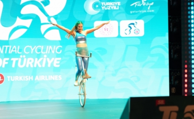 Artistik Bisikletin Süperstarı Viola Brand, 58. Cumhurbaşkanlığı Türkiye Bisiklet Turu’na geliyor
